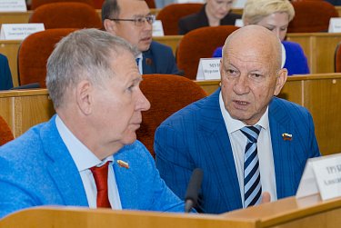 Заксоб проголосовал за Сергея Балыкина и процедуру выборов мэра